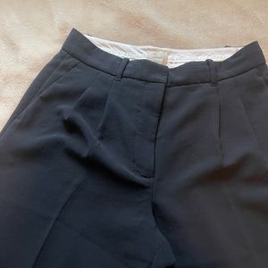 Aritzia Wilfred carrot pant